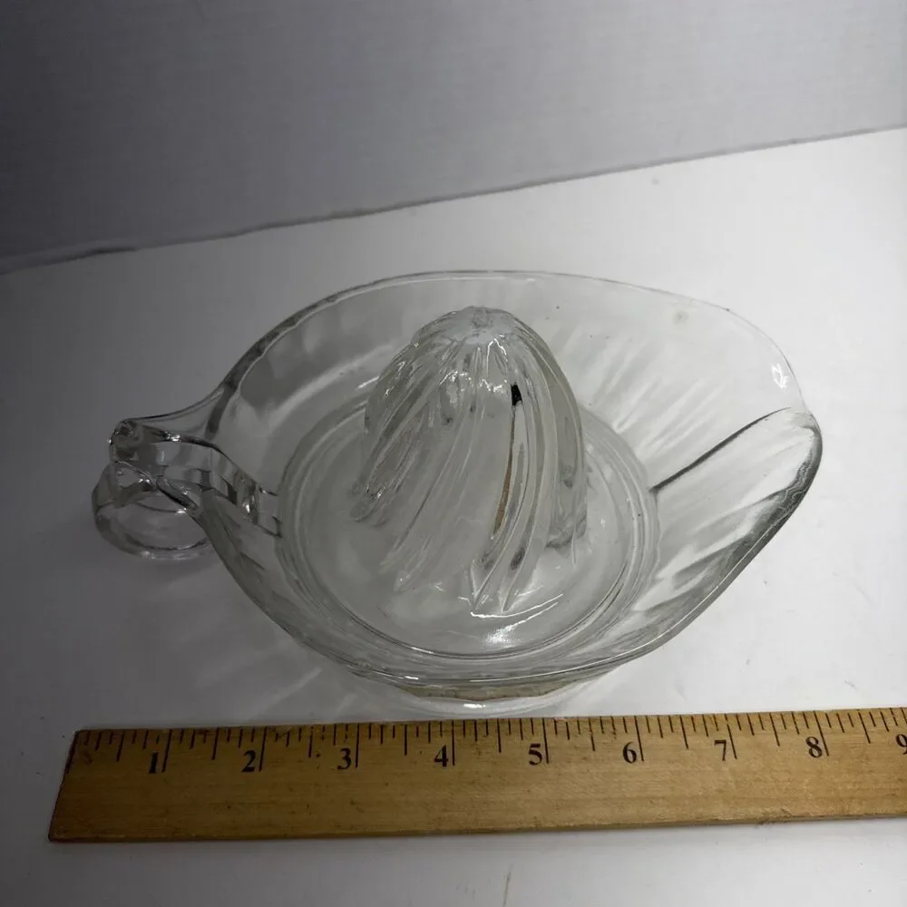 Vintage Glass Citrus Orange Juicer Reamer Clear Kitchen Tool Juice